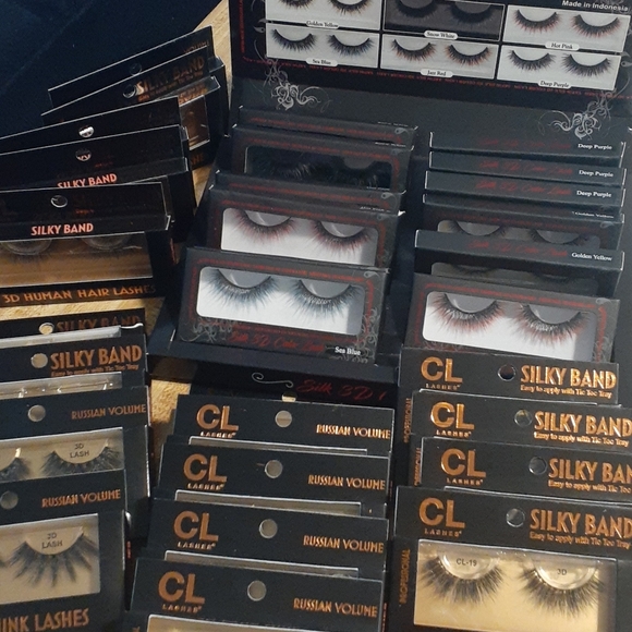 SOLD OUT - Picture 13 of 14